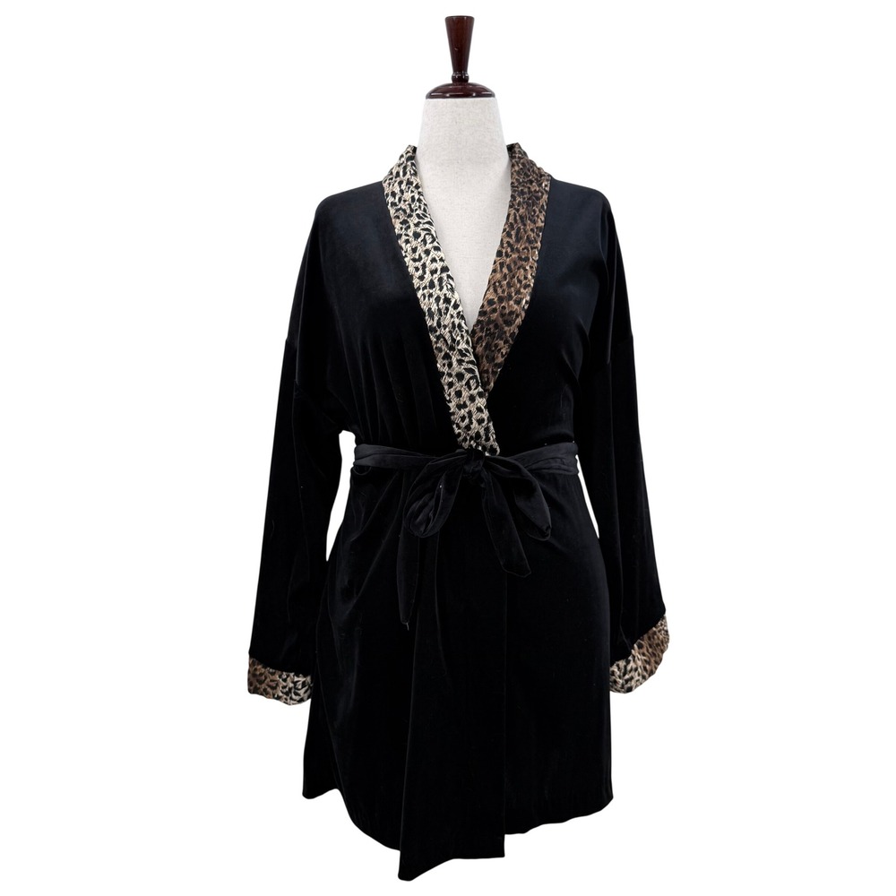Cinema Etoile Black Velvet Robe Leopard Print Trim Tie Waist Loungewear Short